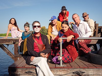 Künstler auf der Fähre