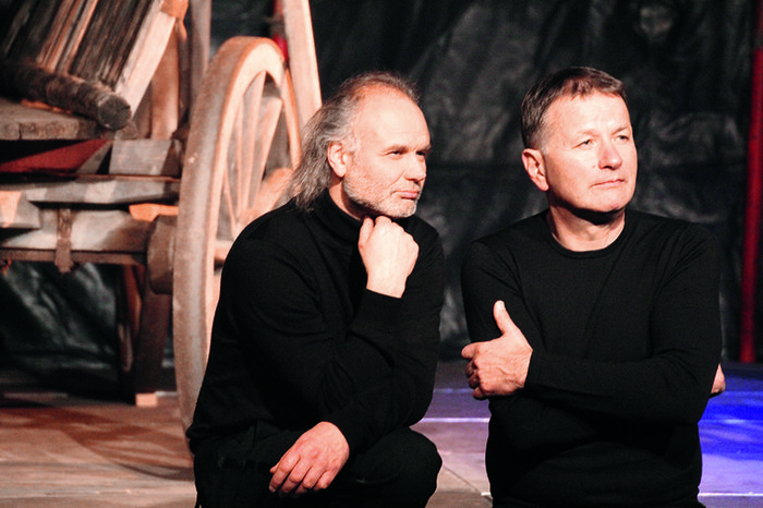 © Wolfgang Rakitin Titelbild Dshamilja