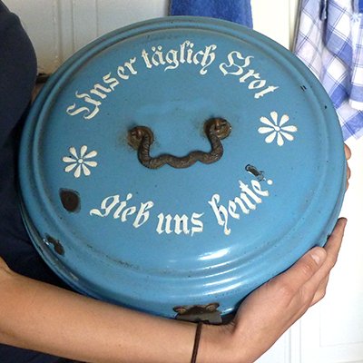 Zurückgelassene Brotdose im polischen Oderland